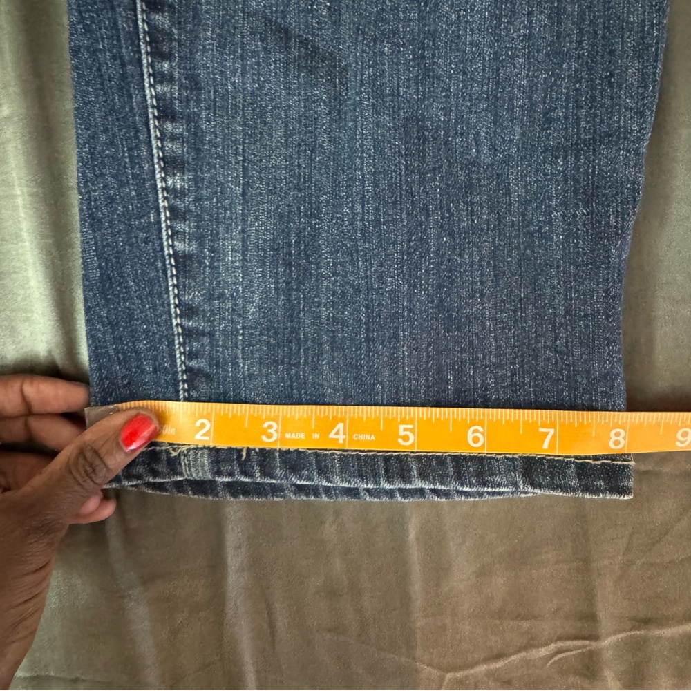 Torrid Boyfriend straight blue Jeans Distressed dark Wash plus size 24 NWOT - Picture 13 of 13
